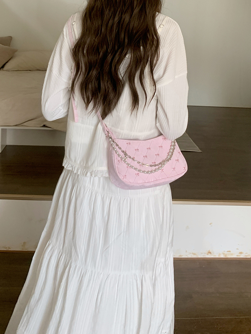 181g Weight Pearls, Sewing Thread, Chain Fashion Element Zipper Closure Type Single Shoulder Strap Strap Type Shoulder Bag Bags Type Casual, Daily, Shopping Occasion Pu Leather Material Solid Color, Bow Knot Pattern All Seasons Season Women's Gender Cute Style Square Shape Women's Pu Leather Solid Color Bow Knot Cute Pearls Sewing Thread Chain Square Zipper Shoulder Bag 15