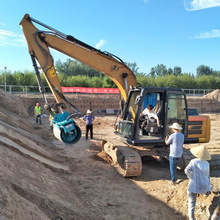 卡博恩 滚筒夯实机 新型滚筒式蛙式 电动打夯机 振动河堤夯实机