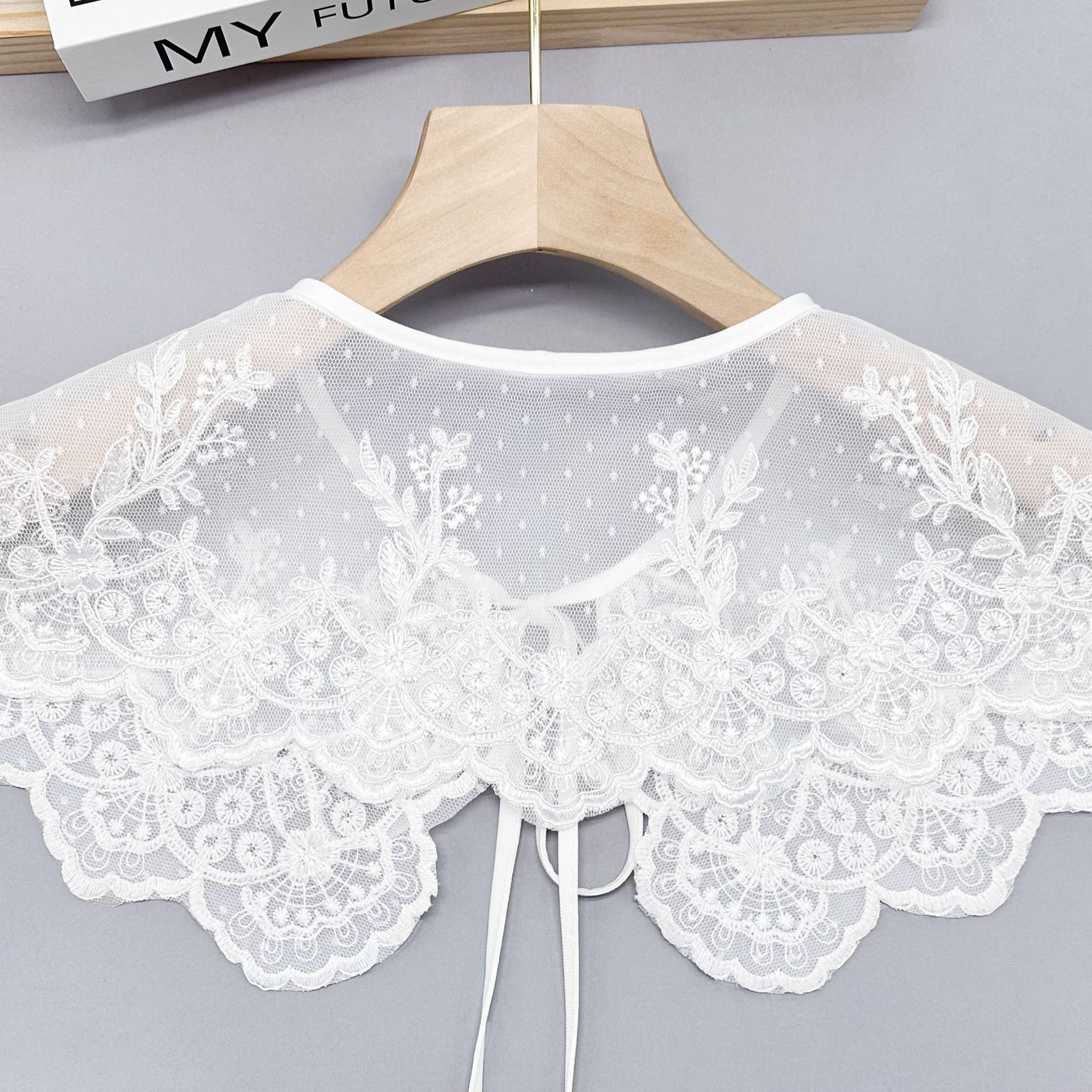 Collar de encaje de mujer verano blanco universal bordado correa de decoración collar pequeño chal nuevo precio de fábrica transfronterizo