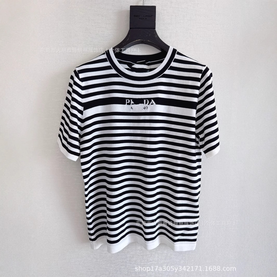 2024秋冬新款毛衣圆领条文字母羊毛衫柔软舒适内搭打底衫