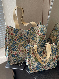 Capacious one-shoulder bag, shoulder bag, brand shopping bag