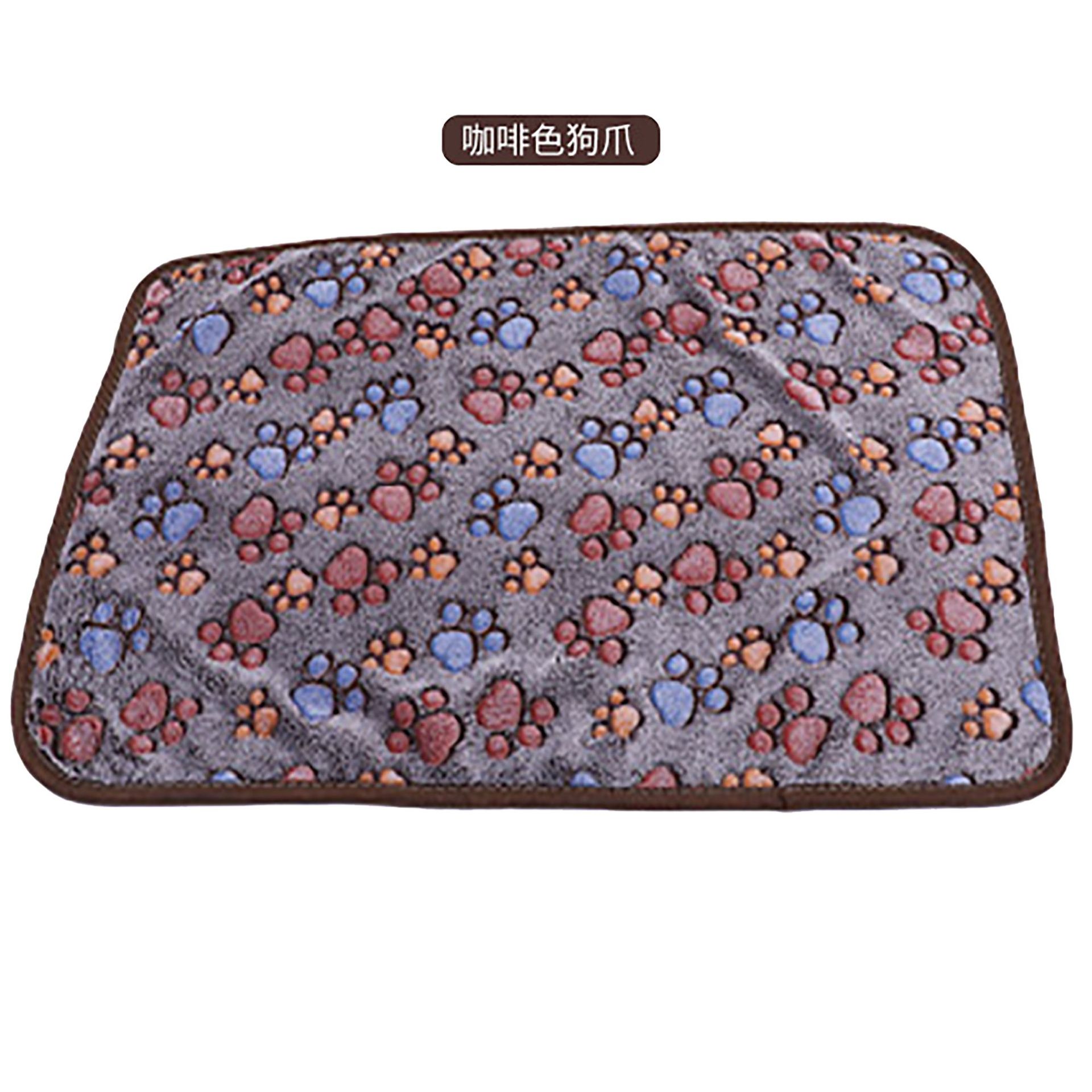 다크 브라운 발 프린트