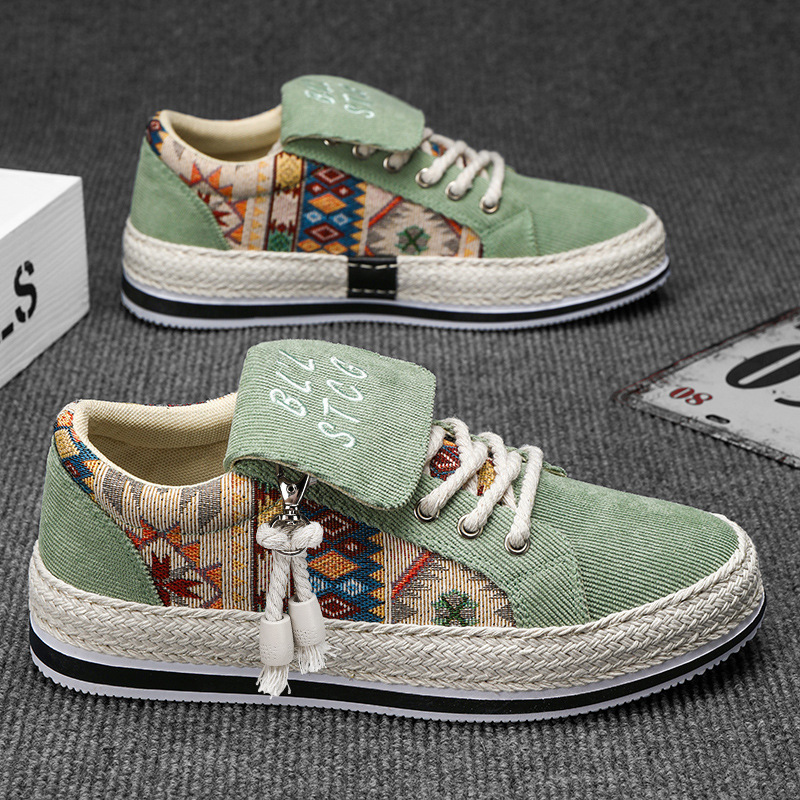 2024 nuevos zapatos de skate casuales de primavera y otoño zapatos perezosos zapatos de tela zapatos de moda para hombres