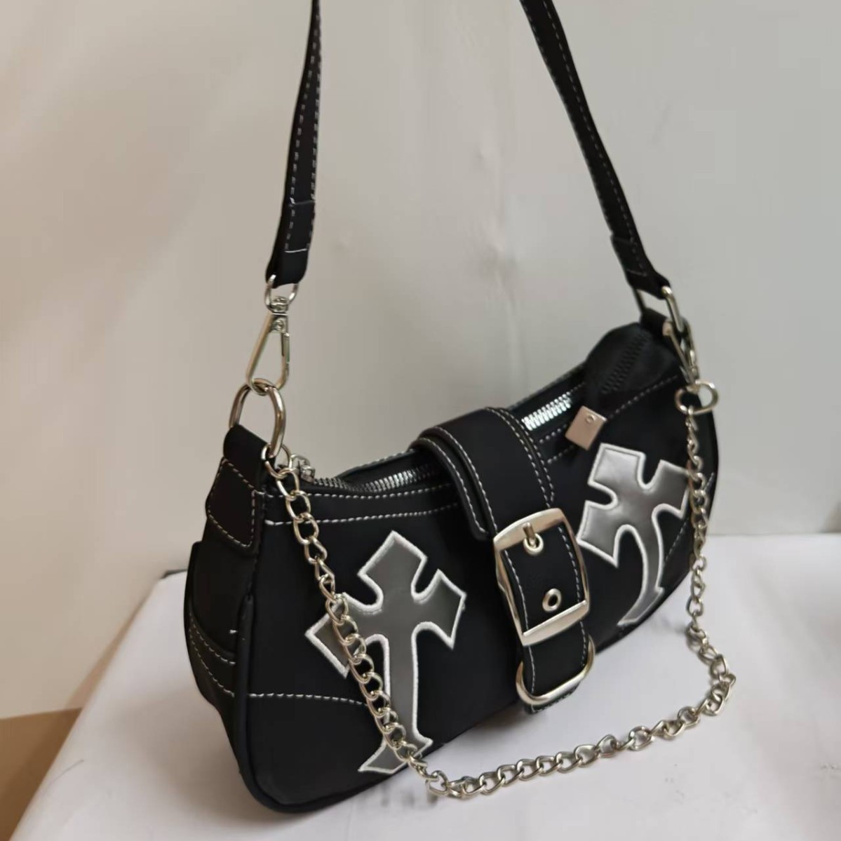 Diseño versátil de bolso de palo de hombro único bolso de mujer nuevo Y2K Sweet cool spicy Girl bolso de axila coreano nicho coreano image 4