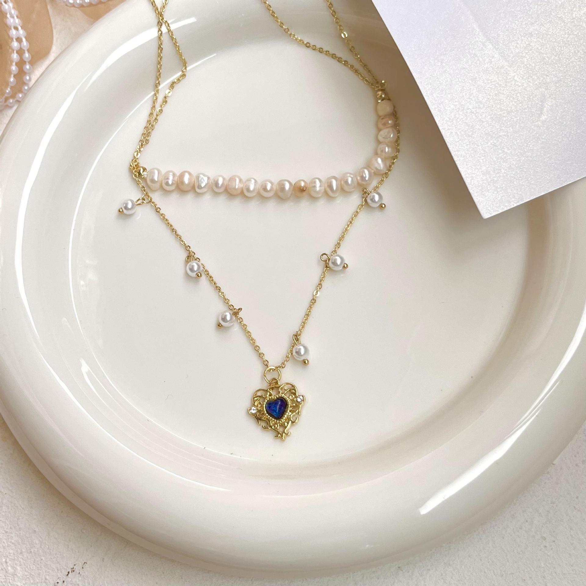 Retro Heart Shape Mixed materials Pearl Layered Necklaces