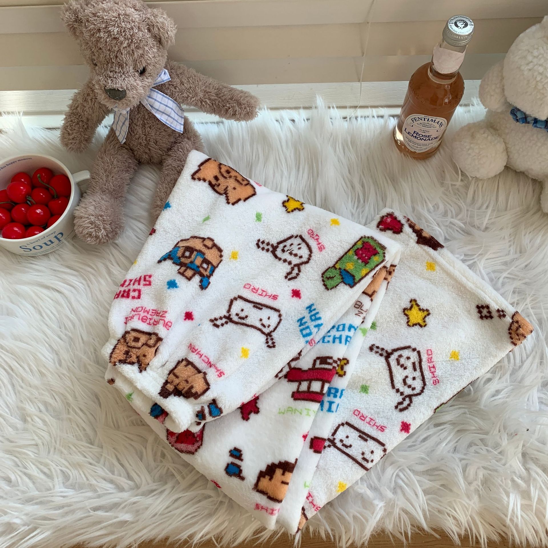 Dibujos Animados crayón pijamas de las mujeres coral fleece Otoño e Invierno engrosada nueva casa casual franela pantalones calientes