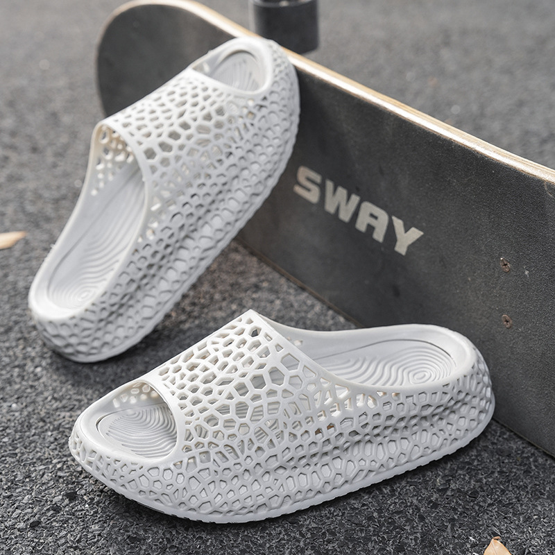 Designer Style Light Luxury 2026 Summer 3D Printed Slip-On Sandals with Holes for Outdoor Wear, Casual Beach Sandals for Men