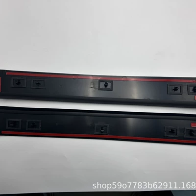 Şüşə kənarı xromları/moldingləri Dodge Glass Trim