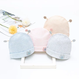 其他婴儿寝具;儿童帽;隔尿用品