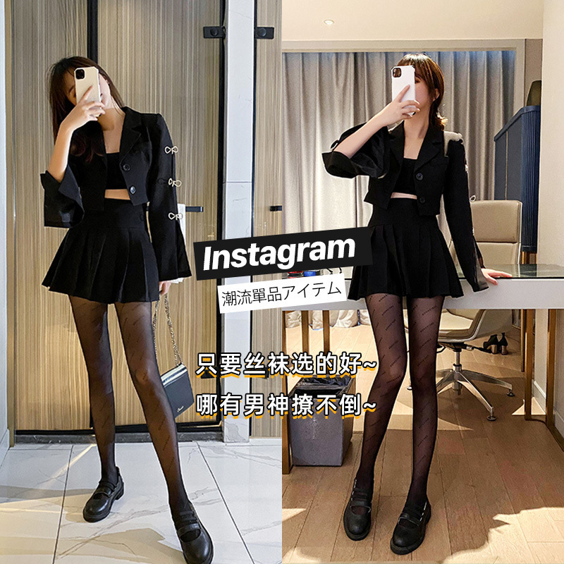 Medias negras de las mujeres delgadas calcetines negros de salto de discoteca calcetines de red carta de celebridad de Internet con pantimedias JK de diamante blanco