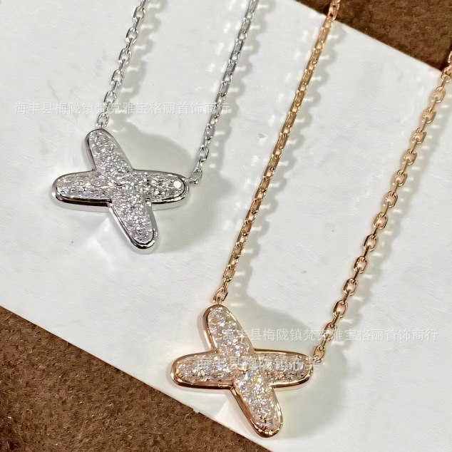 V Jinshangmei クロスネックレス レディース 18K ローズゴールドメッキ 鎖骨チェーン ホワイトマザーオブパール X字型ペンダント 工場直販|undefined
