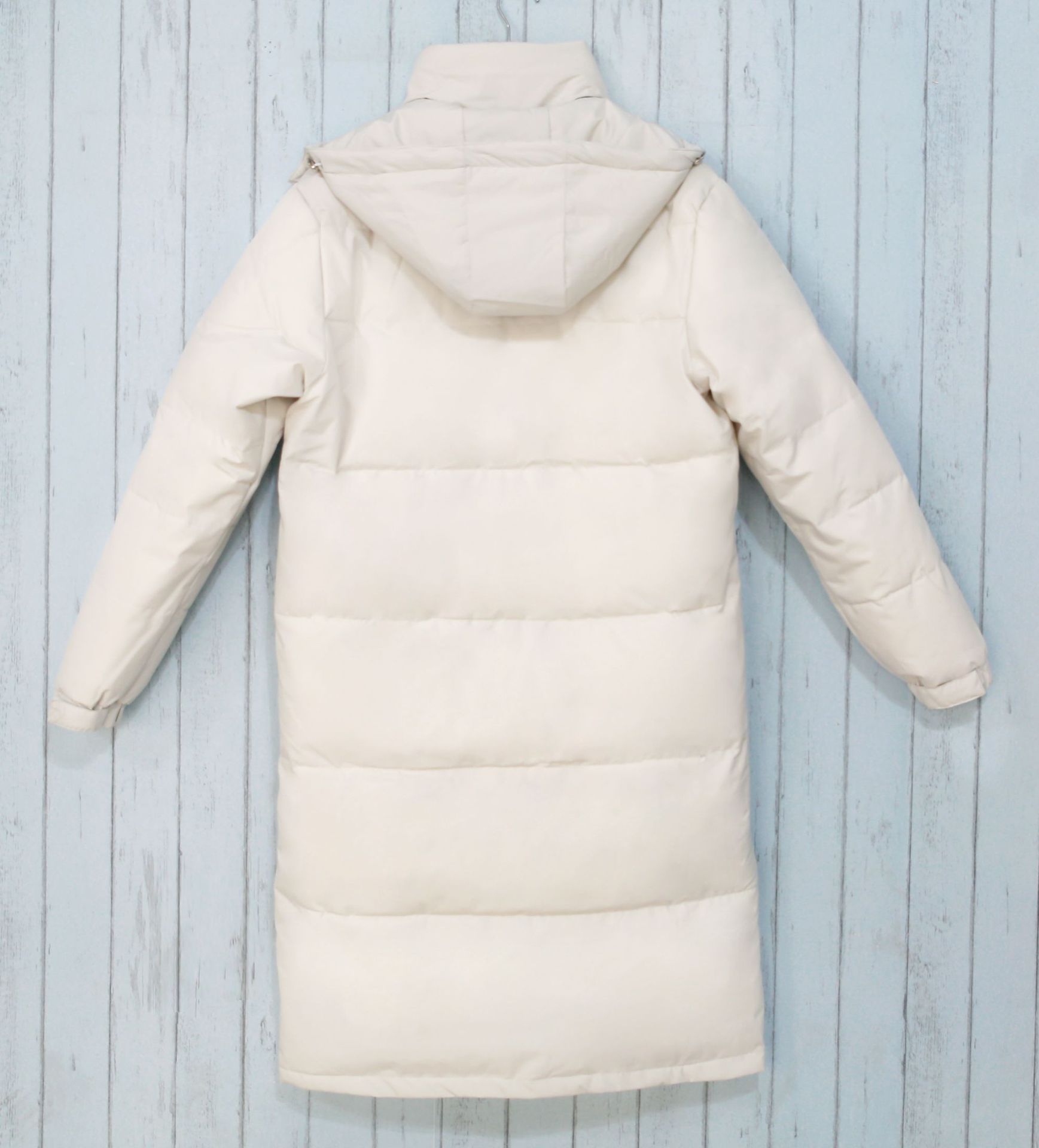 Chaqueta de plumón larga negra para mujer con capucha impermeable_voghion.com