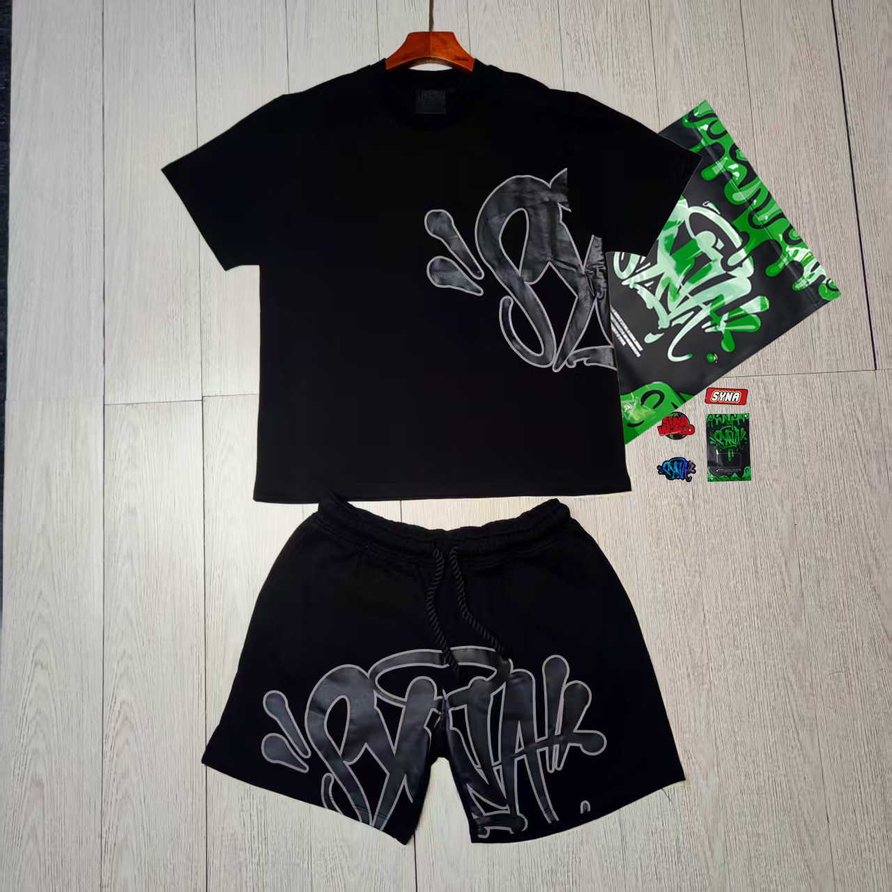 03 traje negro (accesorios + bolso)