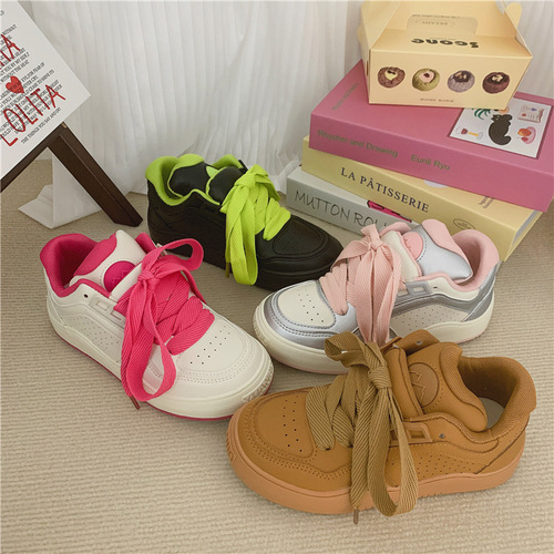 Sports and leisure white shoes for women  autumn Korean version versatile sports sneakers leather canvas shoes Hong Kong fashion shoes