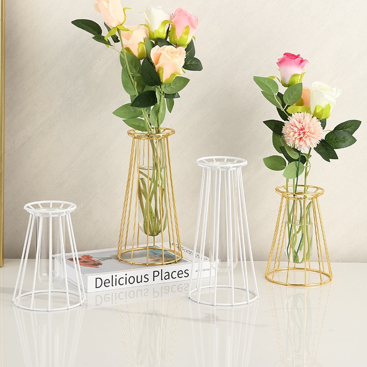 Fábrica al por mayor INS de hierro forjado florero de vidrio decoración hidropónico flor seca sala de estar TV gabinete mesa de comedor decoración del hogar