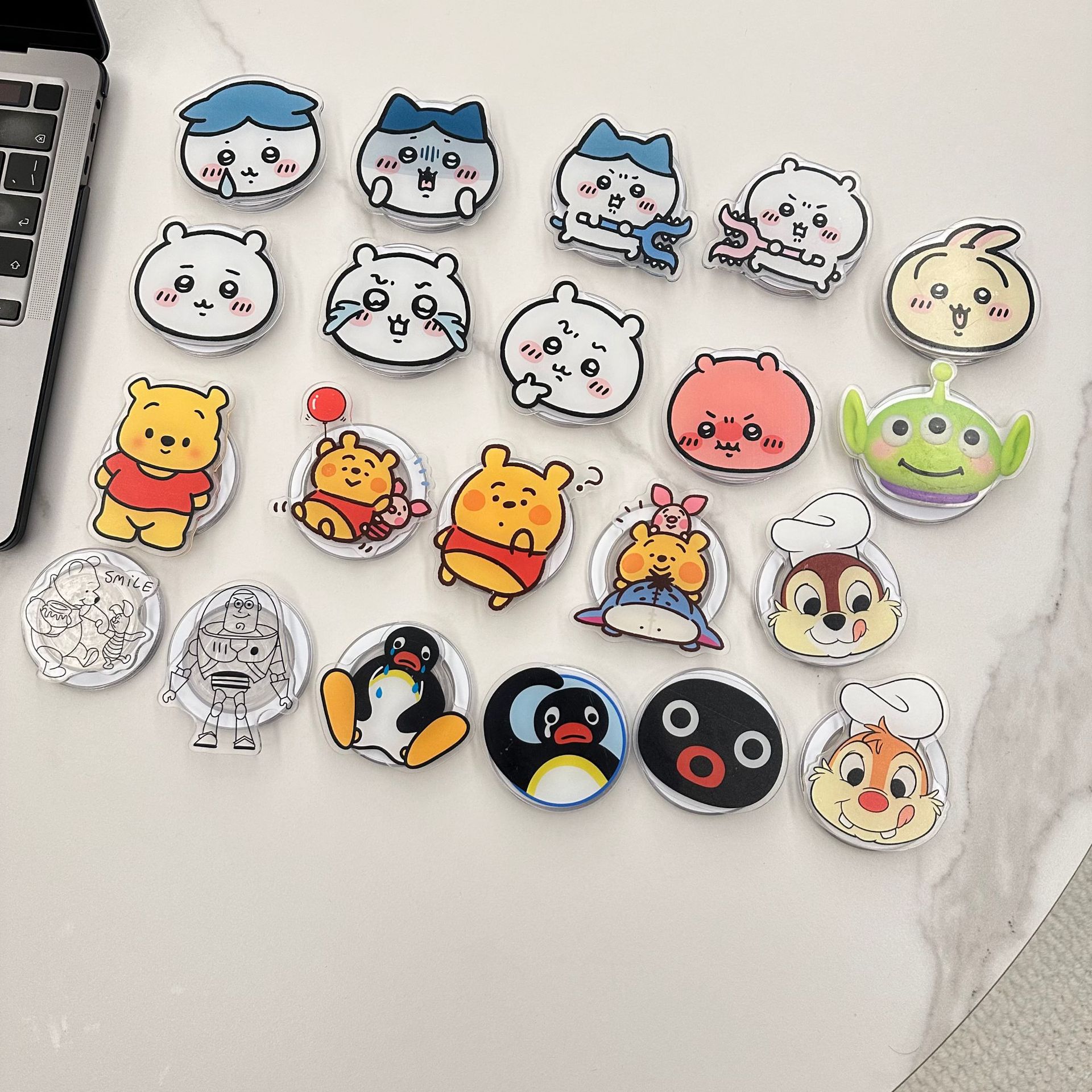 Creative Cartoon Mobile Phone Magnetic Bracket Portable Anti-fall Bear Penguin Head Cute Unisex Fashionable Personality