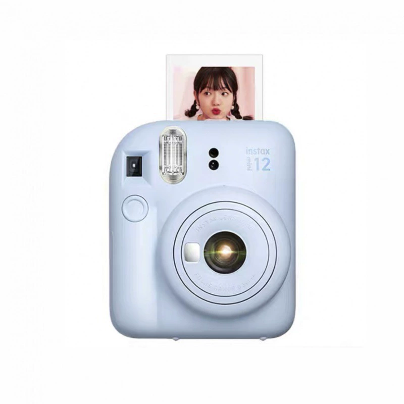 Новая камера Polaroid может использоваться для съемки только 12 кадров с помощью цифровых камер с ПЗС-матрицей, работающих на нескольких пакетах фотобумаги.