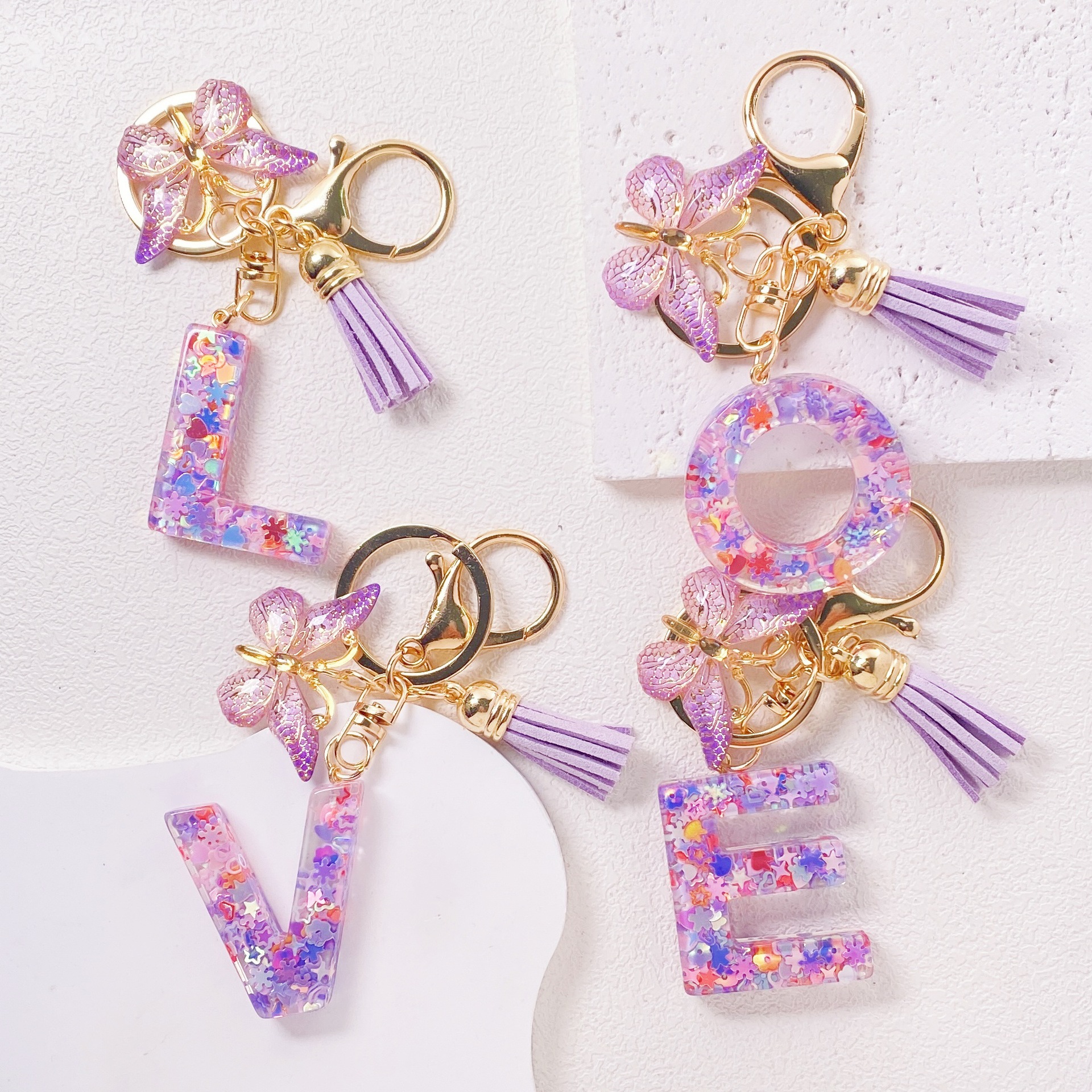 20g Weight Sequins Inlay Material Keychain Classification Daily Occasion Epoxy Material Letter, Butterfly Pattern Women's Gender Sweet Style Purple Color Letter Butterfly Keychain Epoxy Sequins Women's Sweet Keychain 无