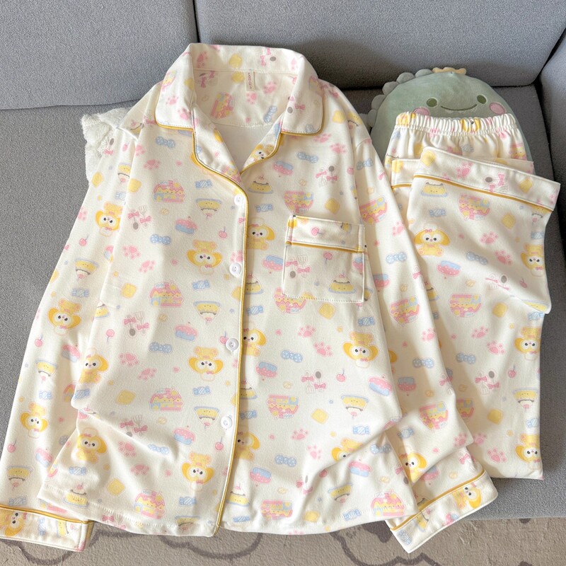 Winter Pajamas Autumn and Winter Women's 2025 New Soft Waxy Velvet Warm and Cute Butter Cake Milk Velvet Home Clothes