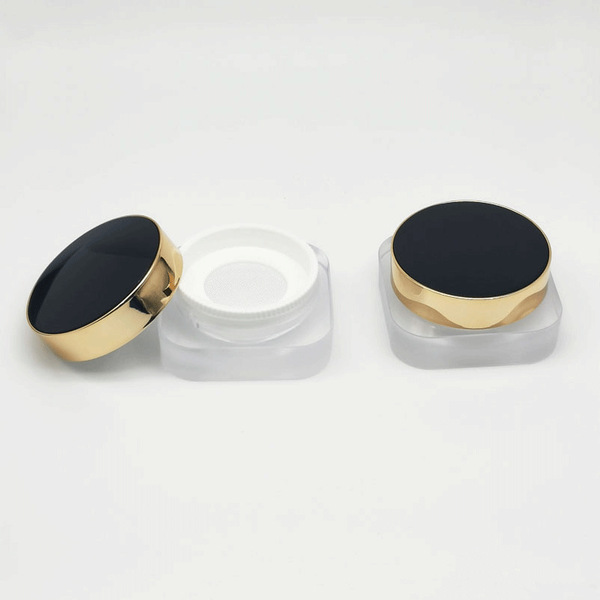 Square loose powder