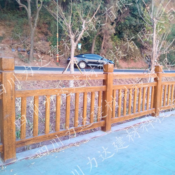 栈桥栏杆 水泥仿木栏杆 河堤护栏 四川力达厂家仿木栏杆护栏围栏