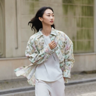 青春减龄满印印花衬衫女26秋季新款翻领长袖宽松显瘦纯棉方领衬衣