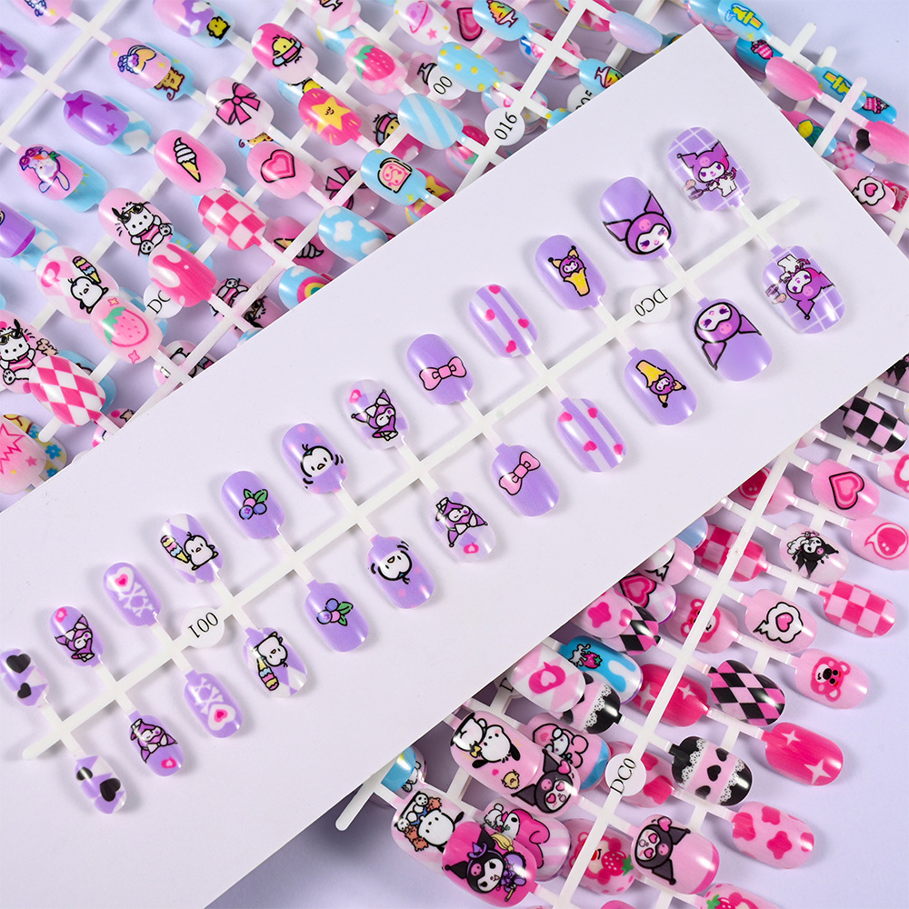Big Brand Children's Nail Tips, 24 Pieces in a Bag, Cartoon Kuromi and Stellalou, Purple and Pink, Portable Wearable Children's Nail Tips