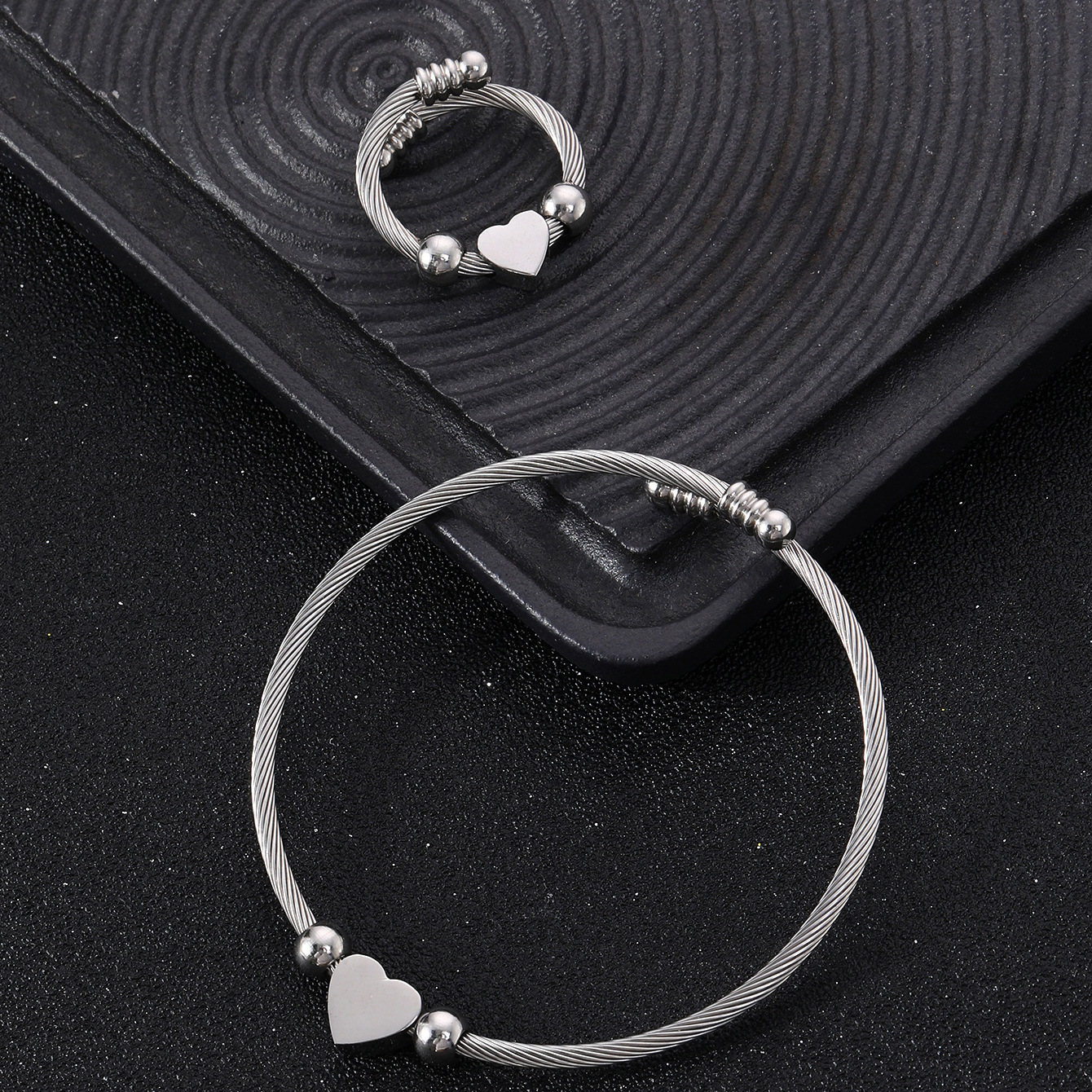 Riicht Edelstahlbijouen, modesch Stoldrot gewieft oppent Häerzarmband, Réngsetsbijouen_voghion.com