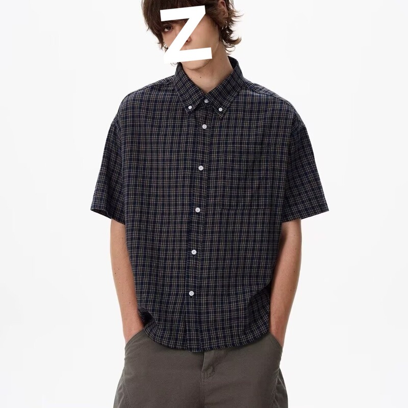 American Retro Style Contrasting Plaid Lapel Short-Sleeved Shirt for Men and Women, Loose Casual Shirt, Trendy Brown Color, in Stock American Retro Style Contrasting Plaid Lapel Short-Sleeved Shirt for Men and Women, Loose Casual Shirt, Trendy Brown Color, in Stock