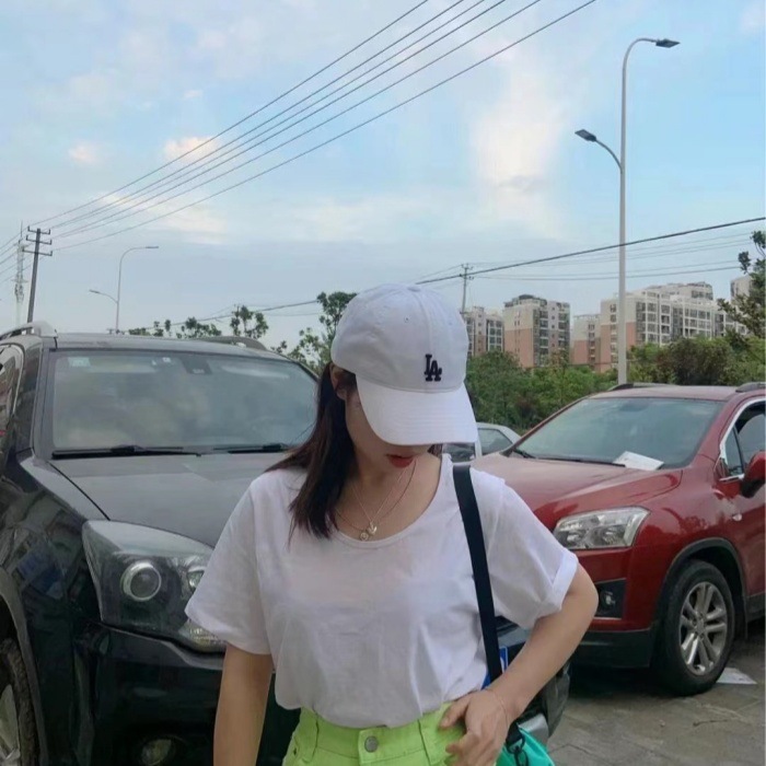 白小la / 单帽
