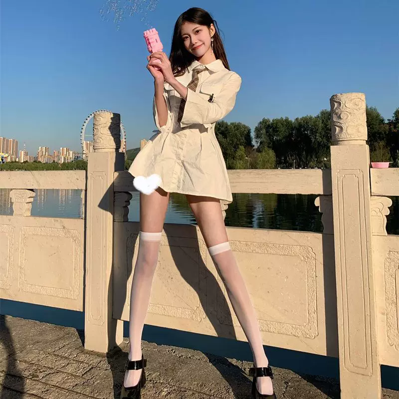 设计感喇叭袖收腰辣妹衬衣裙女韩系ins时尚洋气高腰百褶裙连衣裙