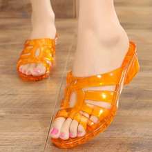 �и�ƽ����ĥ͸�������ˮ������Ь ͸���U��ԡ��ϴ��ˮ��Ů��Ь