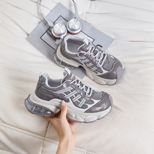 老爹鞋女款2025新款时尚增高透气爆款轻便软底系带小众休闲运动鞋