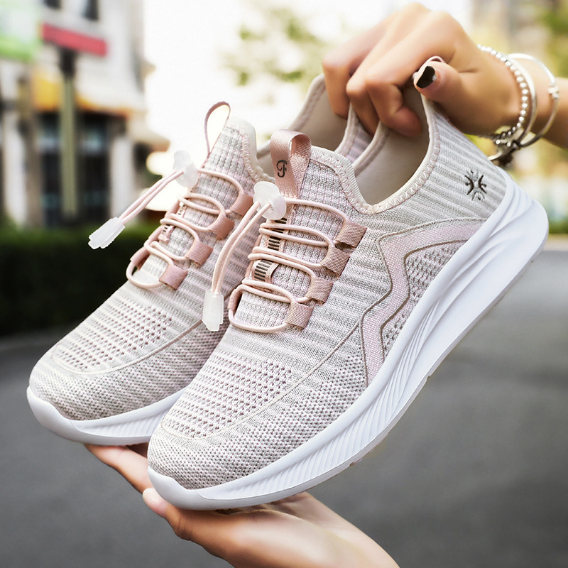 Zapatos de mujer zapatos de primavera zapatos deportivos con suela suave ligera zapatos casuales cómodos zapatos de madres de mediana edad zapatos de moda versátiles zapatos individuales
