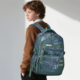 小学书包;幼儿园书包;中大学生书包