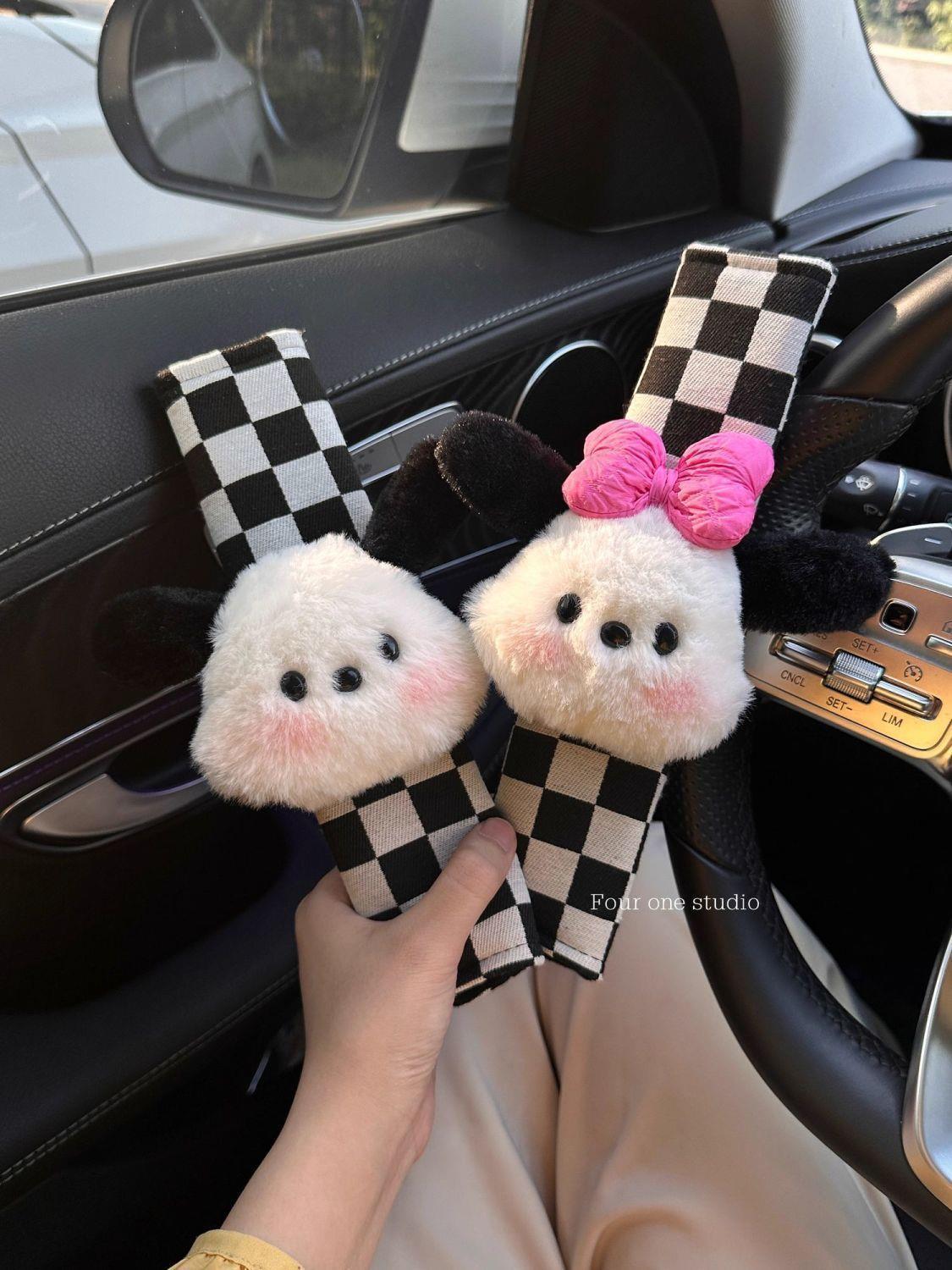 Cute car tissue box, tissue holder, little dog car hanging tissue bag, car decoration, dashboard ornament