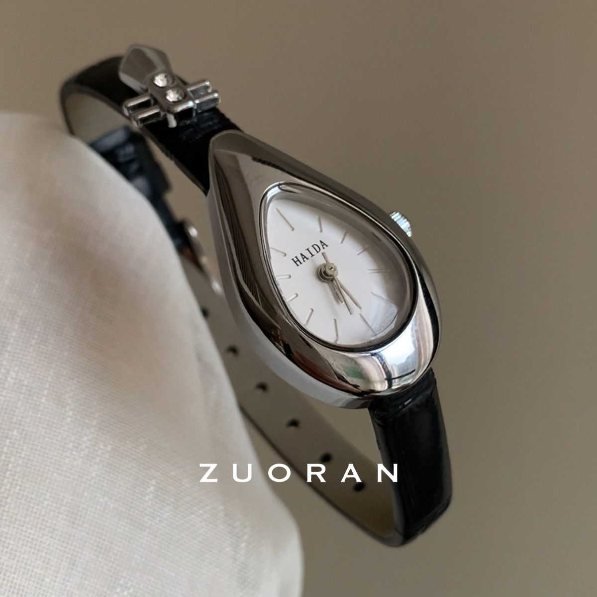 ZUORAN琵琶デザイン感文字板洗練されたファッション国風真皮小衆気質女性時計卸売り生放送02