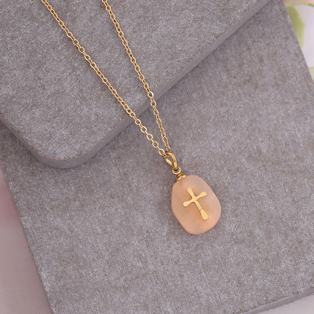 Fashion Cross Stainless Steel Natural Stone Plating Pendant Necklace display picture 3