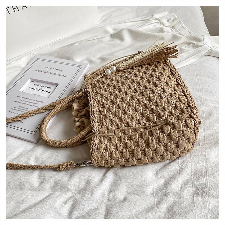 Fashion Straw Woven Messenger Tassel Bag display picture 8