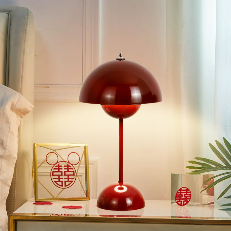 Floral Bulb Bedside Lamp, Atmospheric Lighting, Cross-Border from Denmark, Creative INS Style, Wedding Influencer LED Decorative Table Lamp