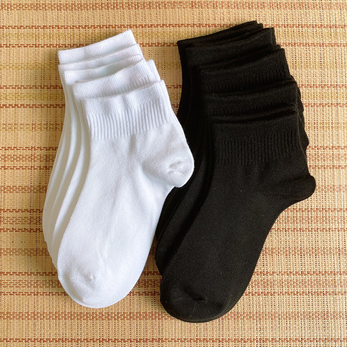 Zhuji White Short Socks for Women, Spring/Summer Thin Style, Embroidered Women's Ankle Socks—Perfect Match for White Sneakers, Low-Cut Design