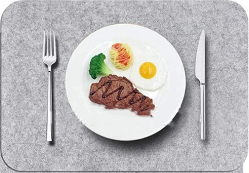 クロスボーダー卸売り不織布断熱マット洗浄可能な食事カップマットフェルト洋食マット厚いナイフフォーク袋にロゴを付けることができる|undefined