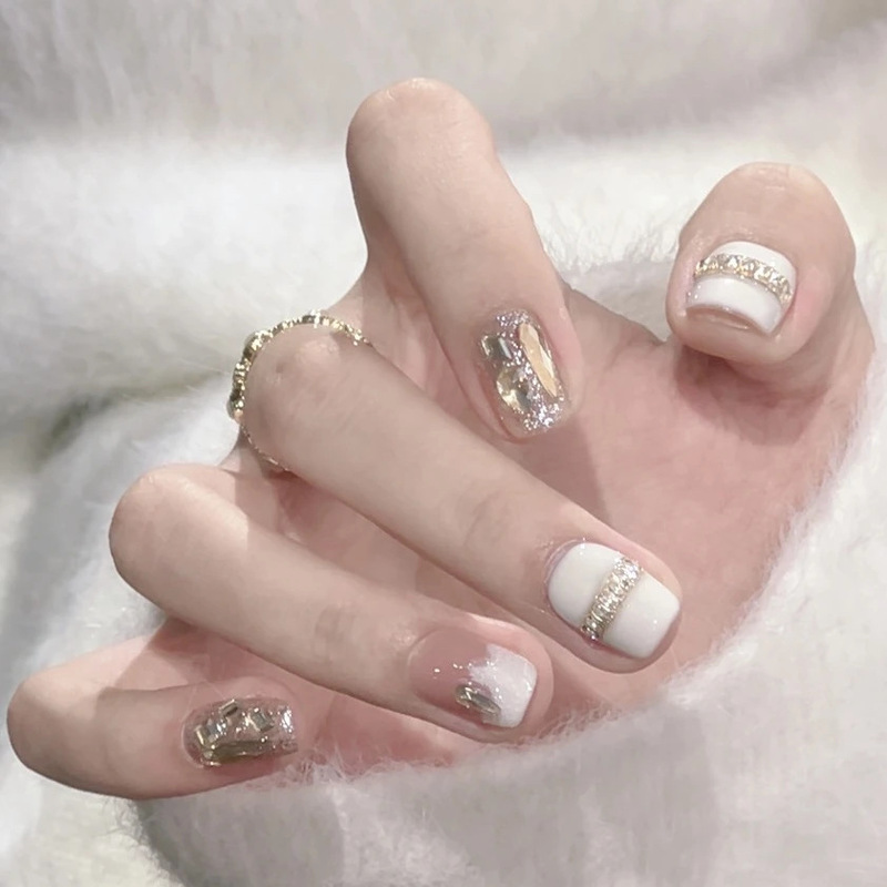 [Snow Frost] Purely Handmade Wearable Nails for Autumn and Winter, High-End Manicure Pieces, Removable Fake Nail Stickers, 10 Pieces