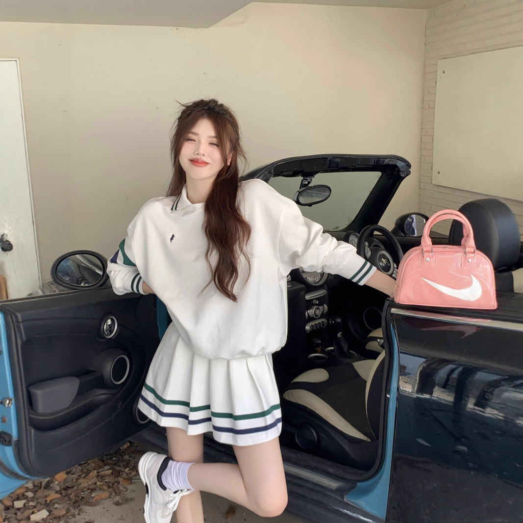 条纹运动polo领卫衣女早秋美式复古长袖外套白色辣妹宽松短款上衣