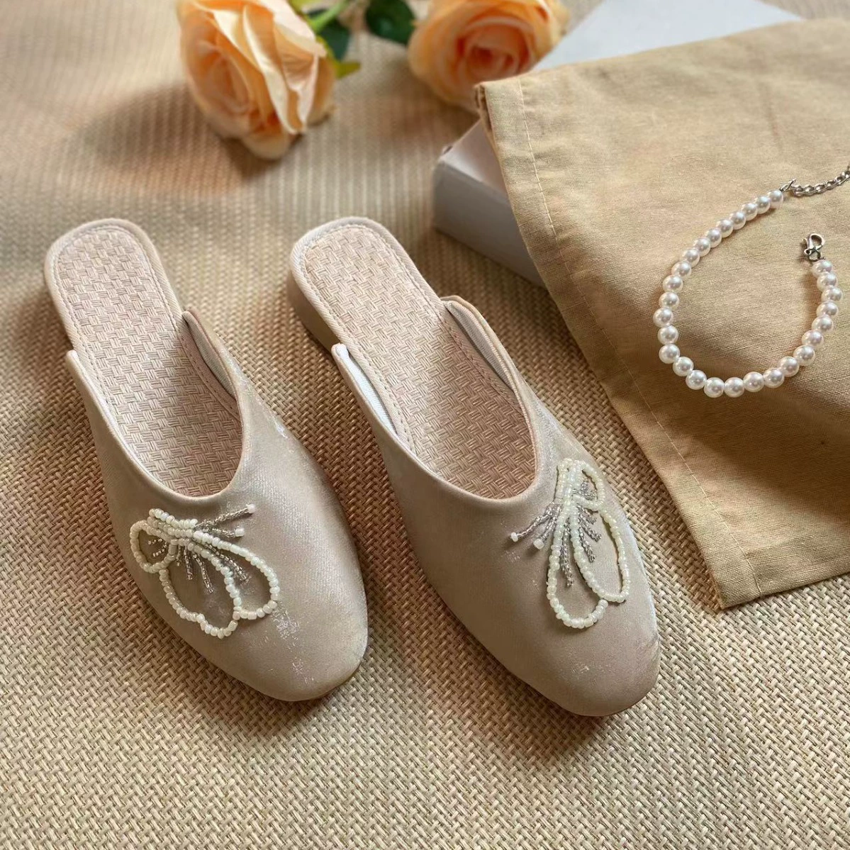 311 жемчужная бабочка подносик осенние чистые тапочки ручной работы