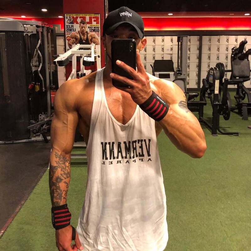 Fitness Men's T-Shirt Trendy Sports Training Clothing Running Elastic Bottoming Shirt Cotton Breathable Muscle-Showing Sleeveless Vest