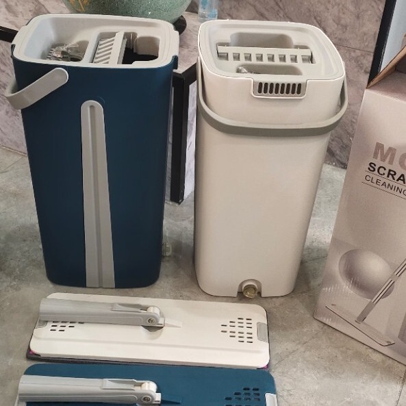 家庭用モップ、ワンタッチで掃除完了、新型フラットモップ、手洗い不要、モップバケツ、楽々モップ、スクイーズモップ、卸売|undefined