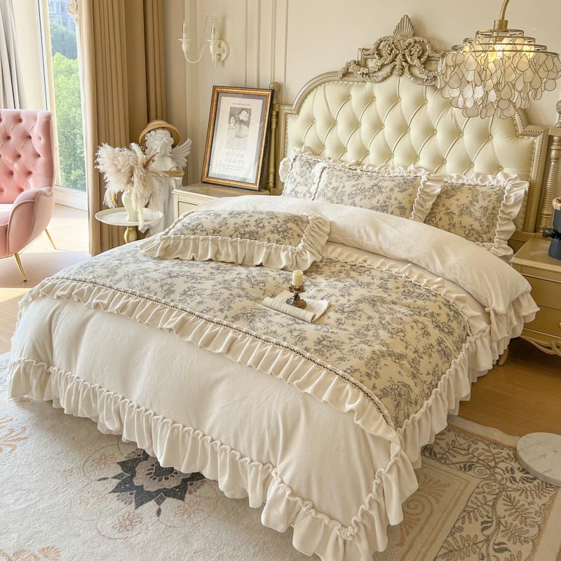 Nordic French Vintage Boho French-style Vintage Winter Thickened Milk Four-piece Set, Princess-style Double-sided Plush Lace Duvet Cover And Coral_voghion.com