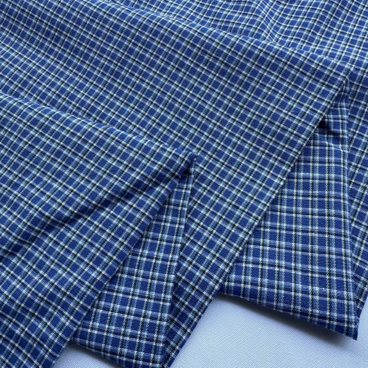 蓝色小格子连衣裙衬衫服装面料  涤纶色织格 宠物服饰布料面料