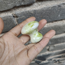 ��ʯĢ���^�沿Ę����������������ʯ���ֱ���ʯ��Ħ���͌�����